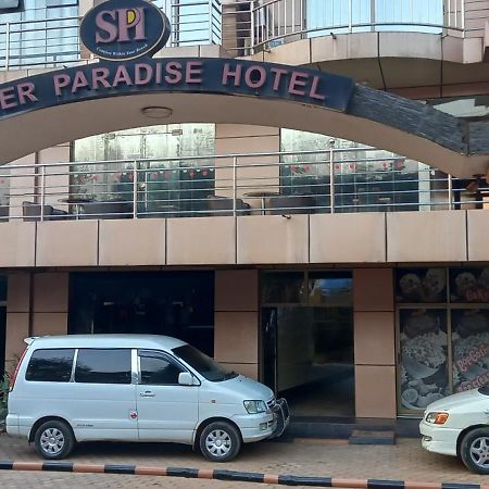 Super Paradise Hotel Kampala Eksteriør bilde